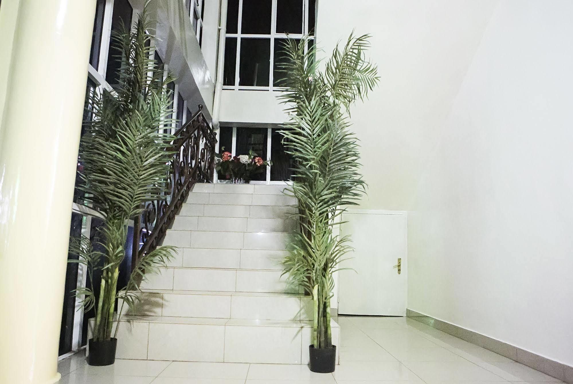 St Augustine Apartment & Hotel Kigali Ngoại thất bức ảnh