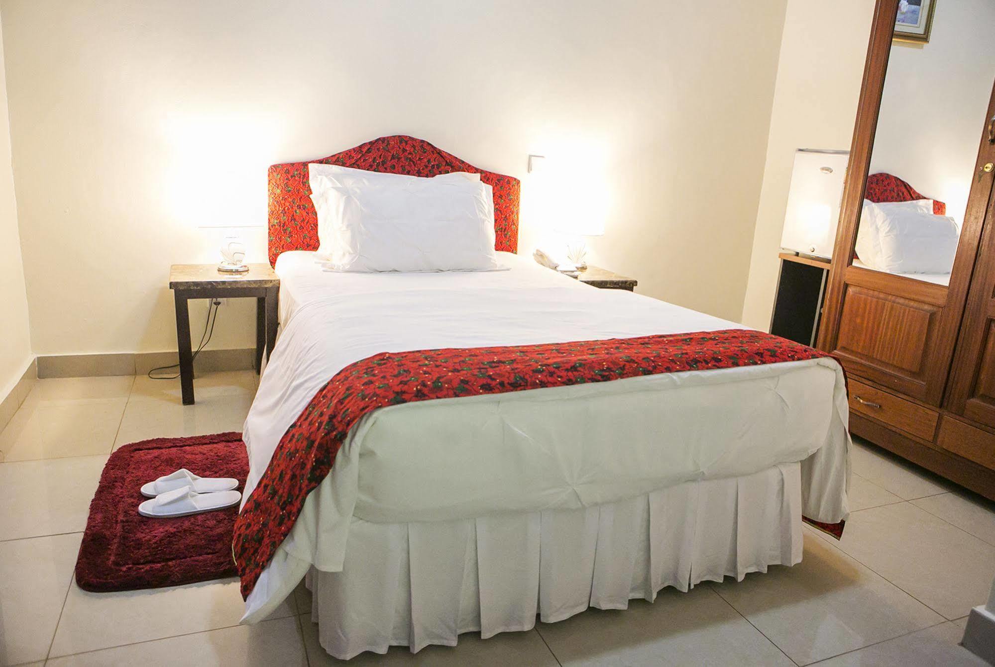 St Augustine Apartment & Hotel Kigali Ngoại thất bức ảnh