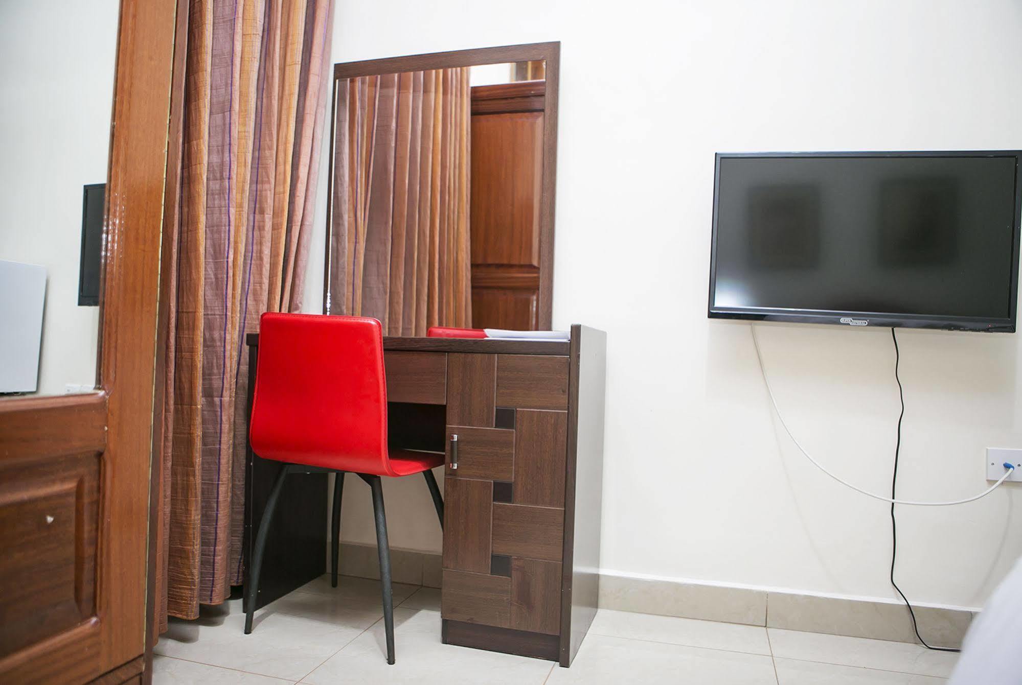 St Augustine Apartment & Hotel Kigali Ngoại thất bức ảnh