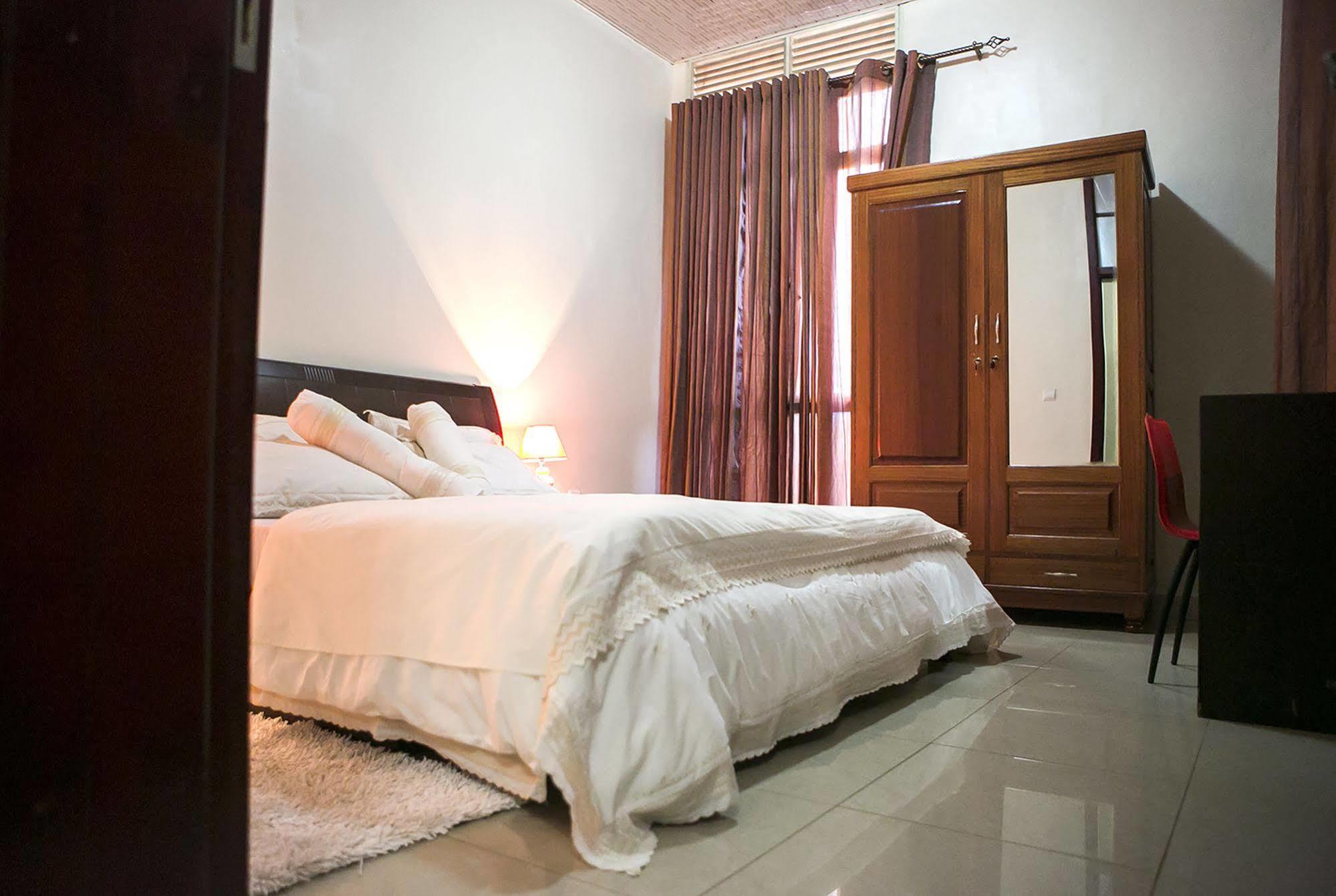 St Augustine Apartment & Hotel Kigali Ngoại thất bức ảnh